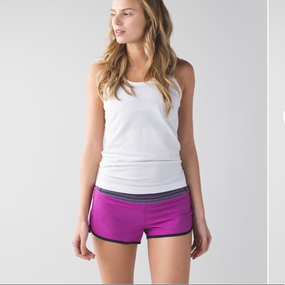 Lululemon size 6 speed shorts